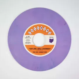 Виниловая пластинка Tee See Connection – Skyline Chili Churner / Queen City (2024), 7", фиолетовый винил