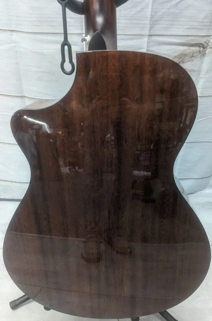 Изображение №6