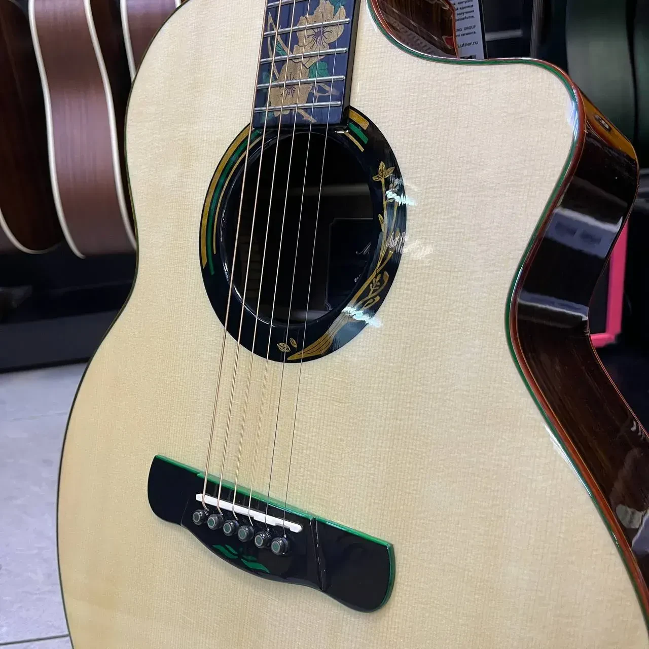 Изображение №6