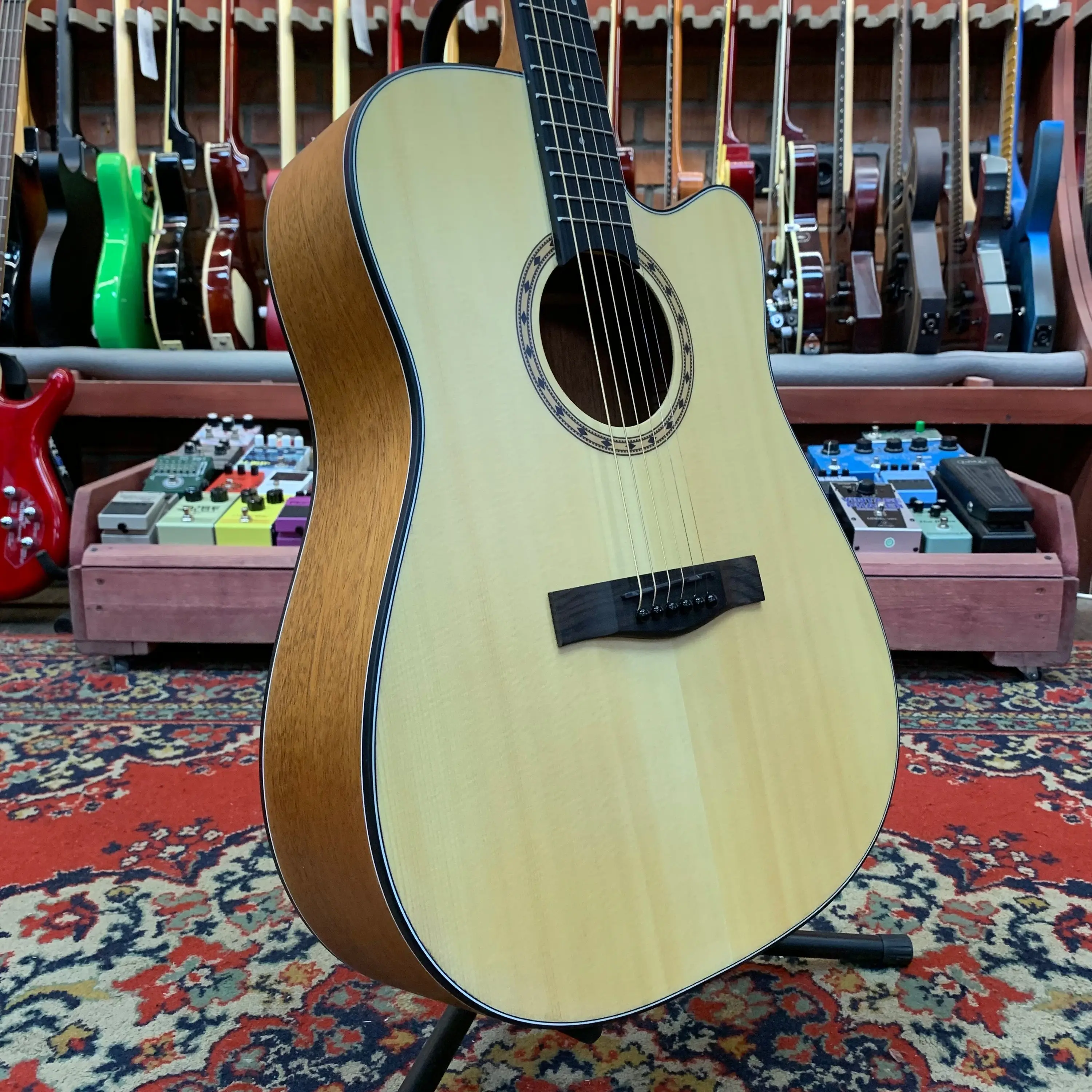 Изображение №7