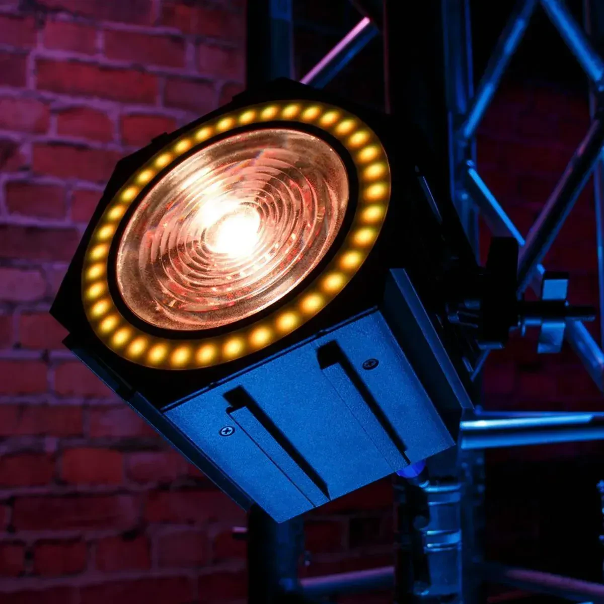 Изображение №10