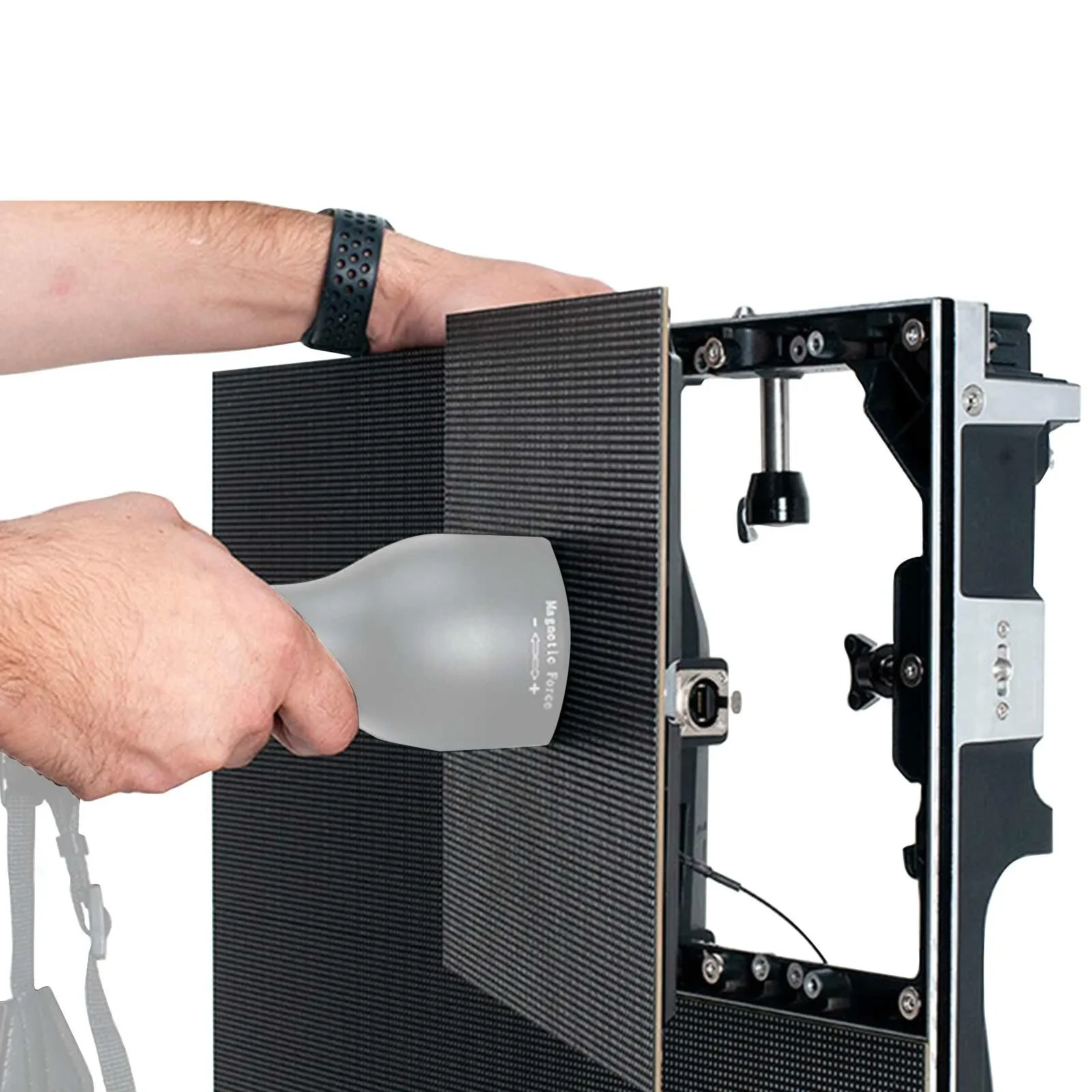 Изображение №6