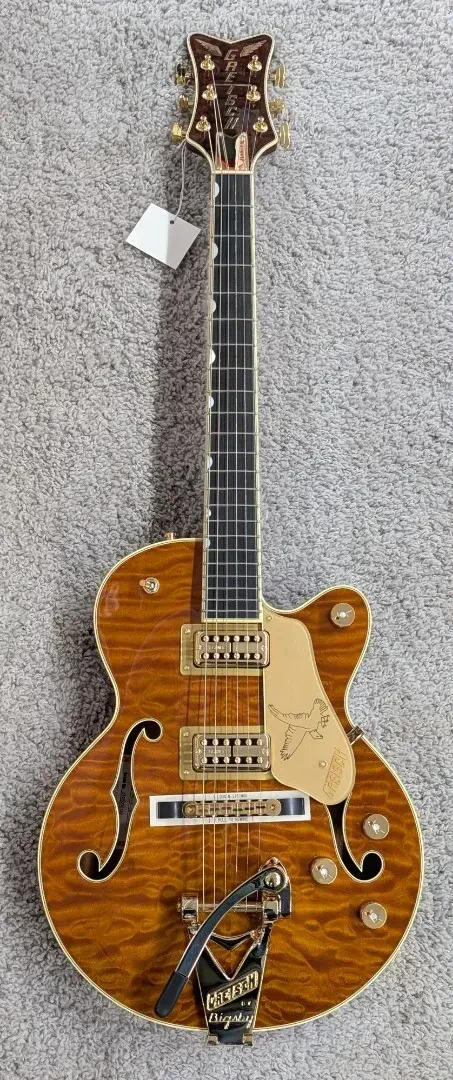Электрогитара Gretsch Falcon Center Block Jr. Limited Edition с Bigsby, топ волнистый клён, цвет Roundup Orange
