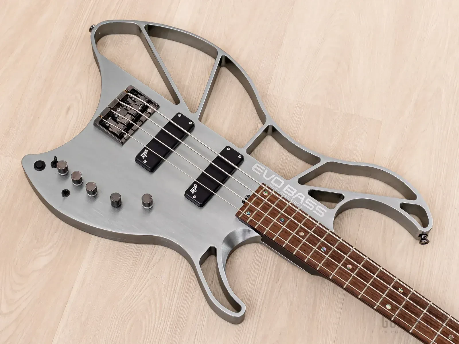 Изображение №9