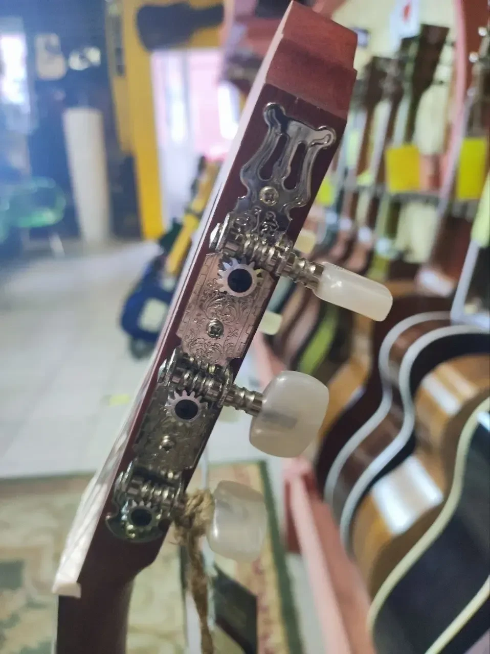 Изображение №9