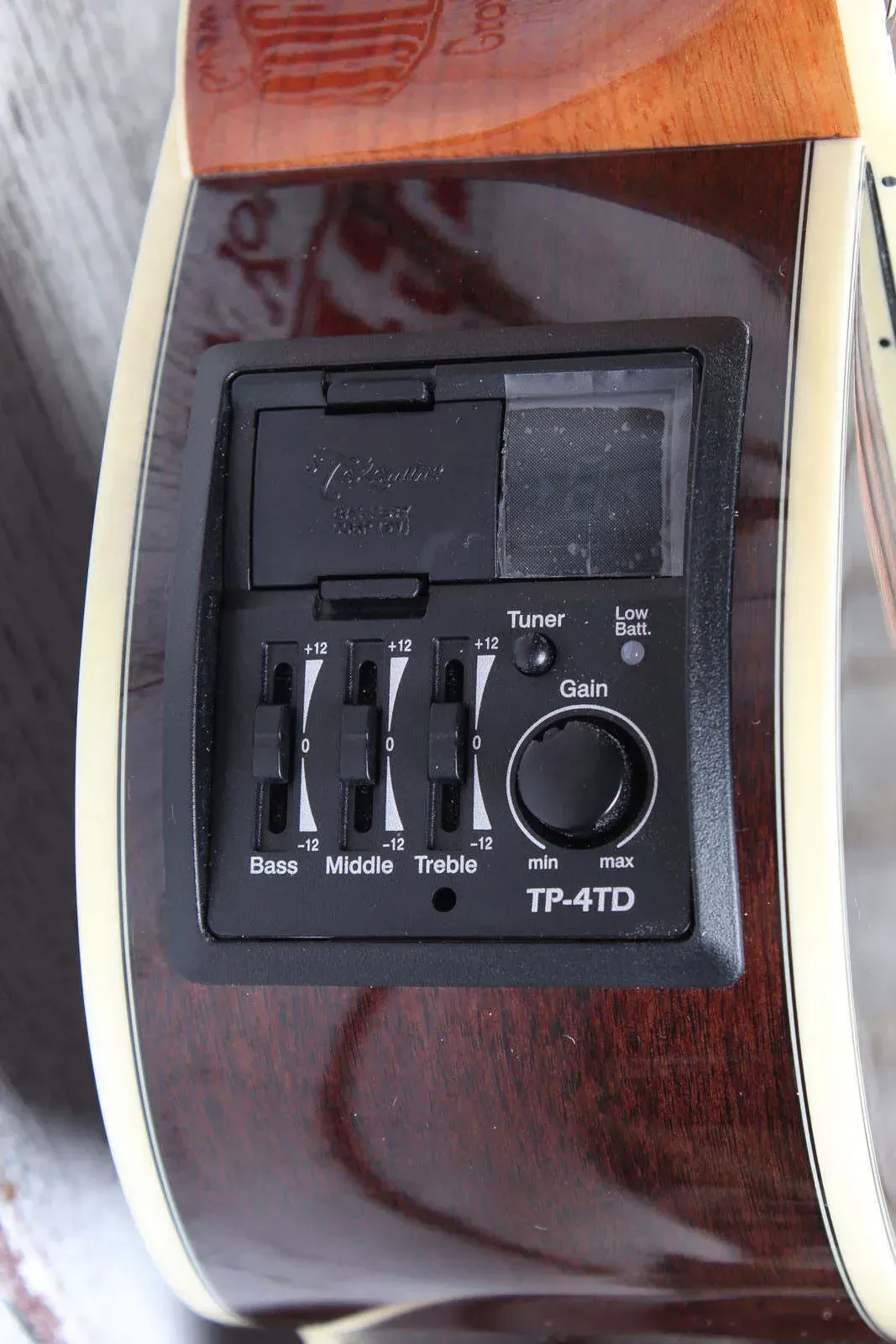 Изображение №6