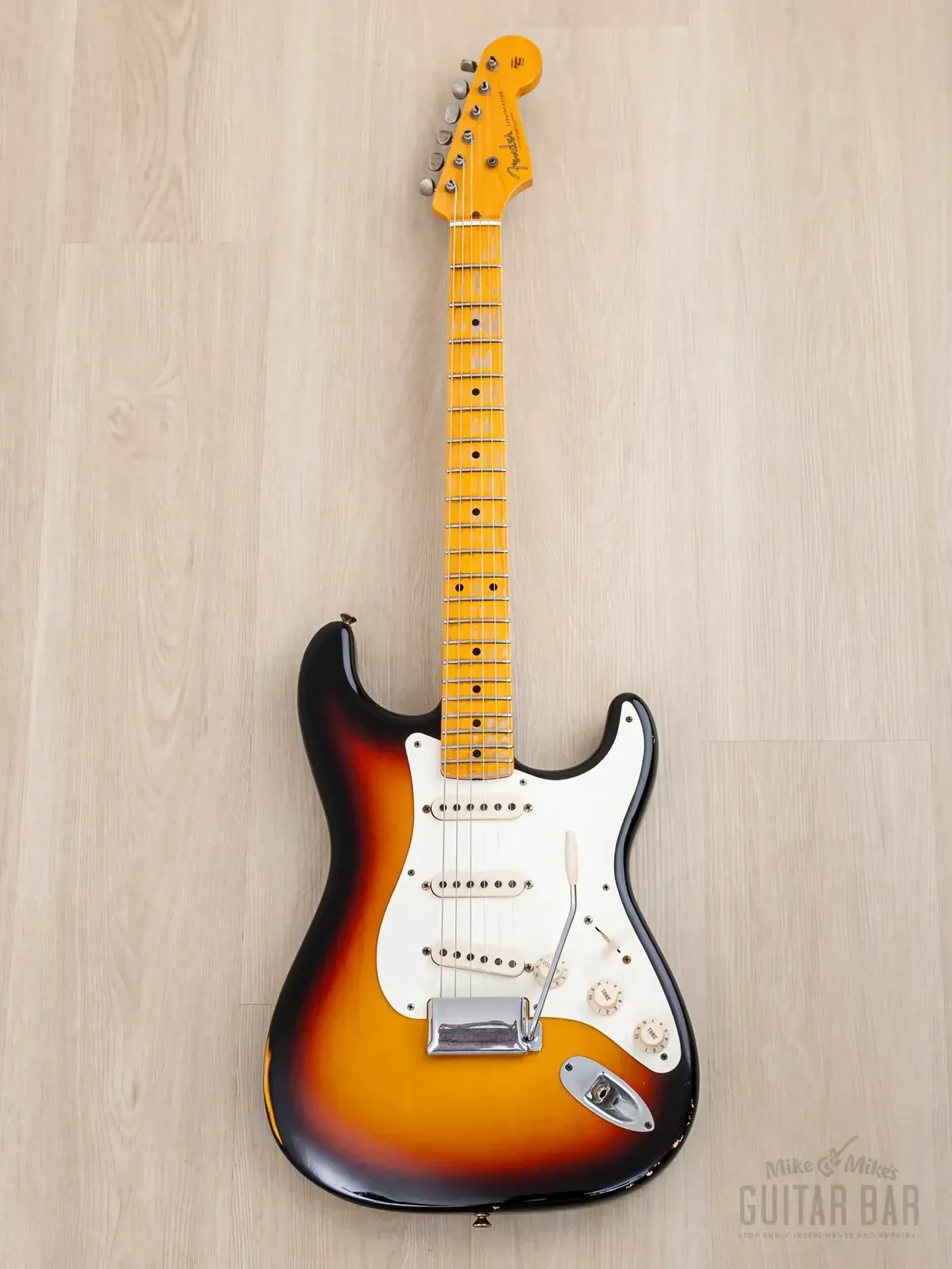 Электрогитара Fender Custom Shop 1958 Stratocaster SSS Relic Sunburst w/case USA 2011