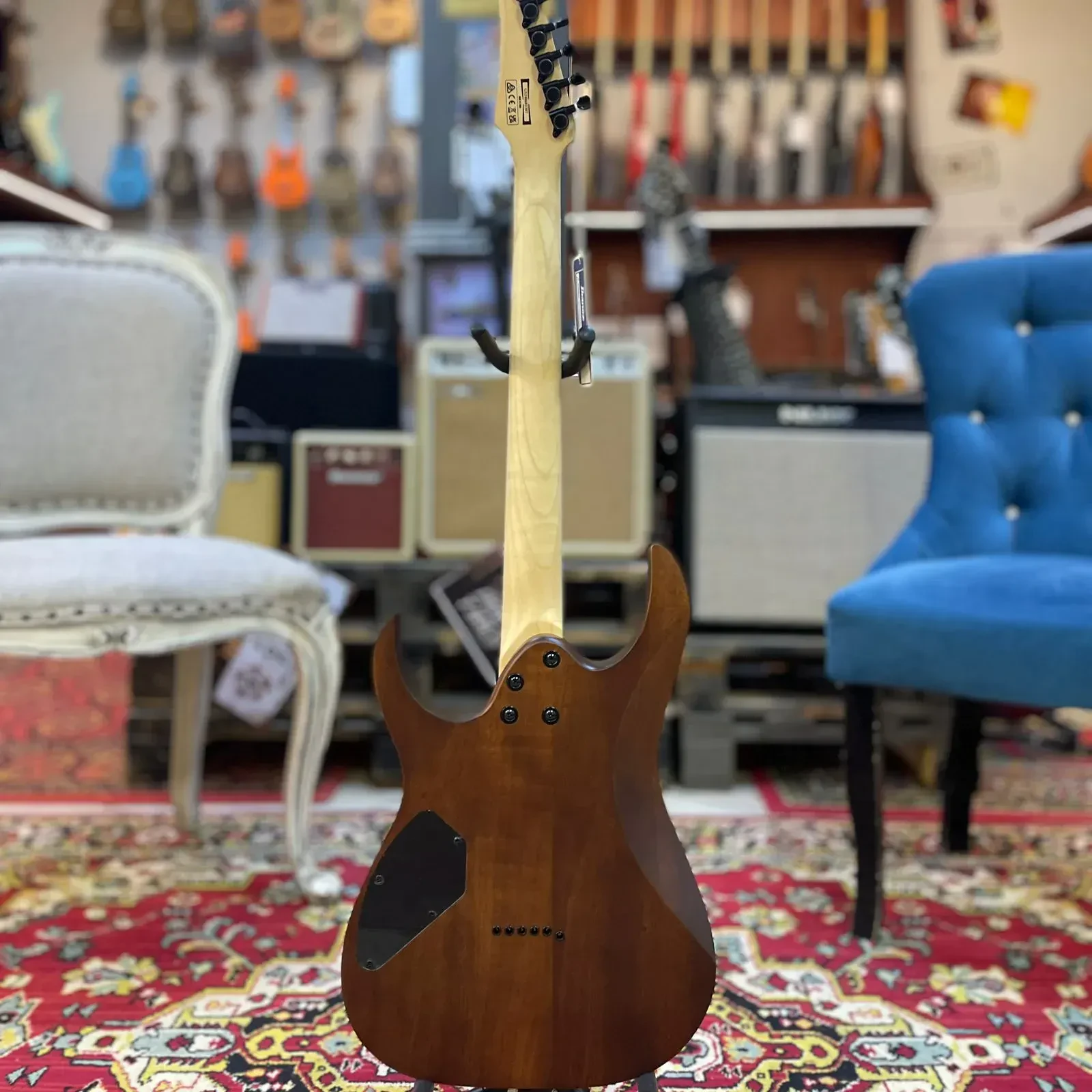 Изображение №10