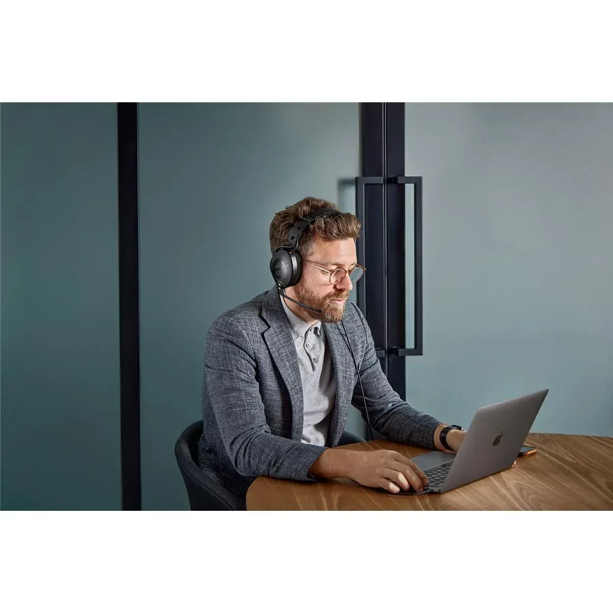 Изображение №6