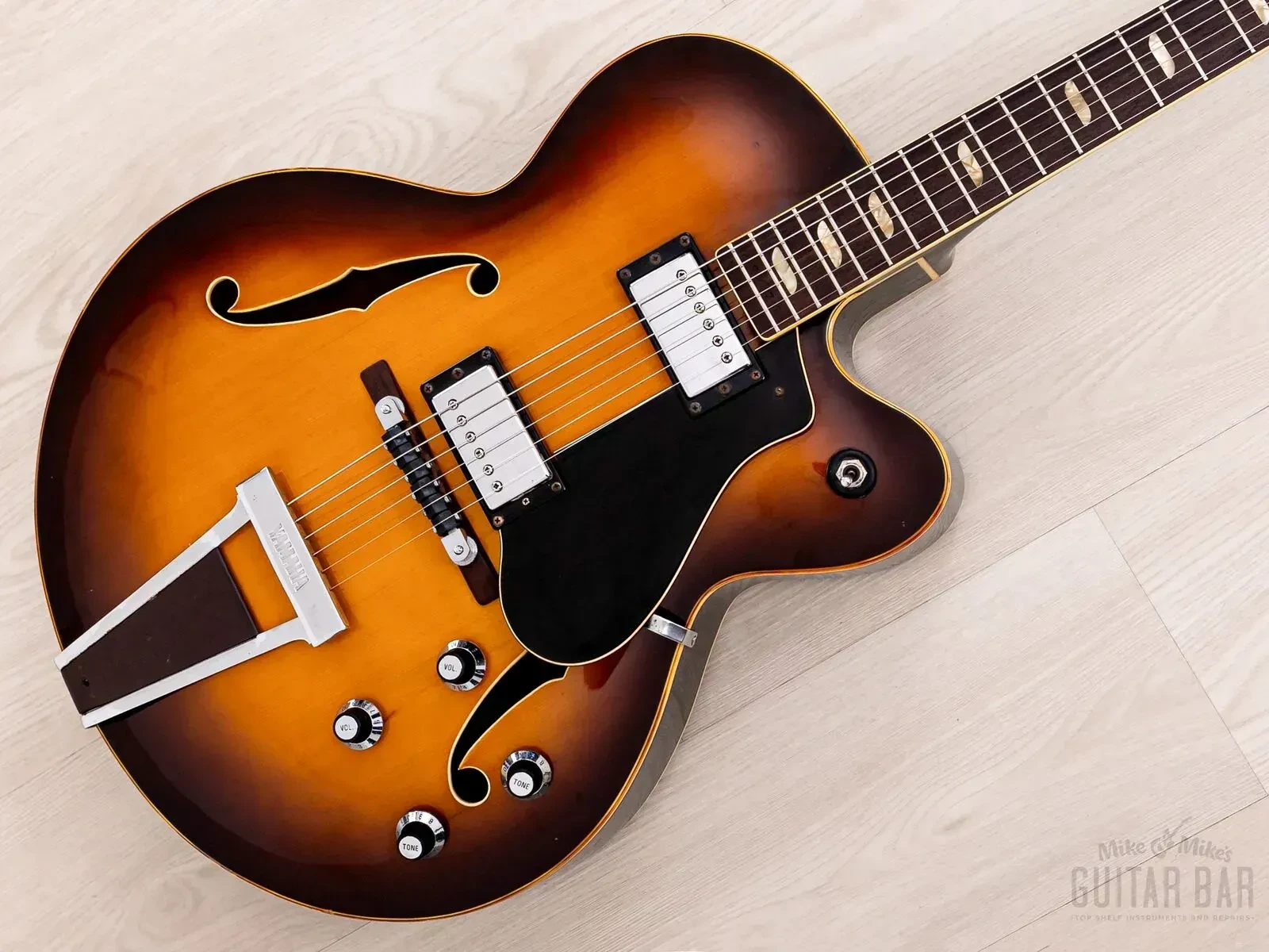 1973 Yamaha AE-12 Vintage Archtop Electric Guitar Sunburst, Near-Mint w/ Case