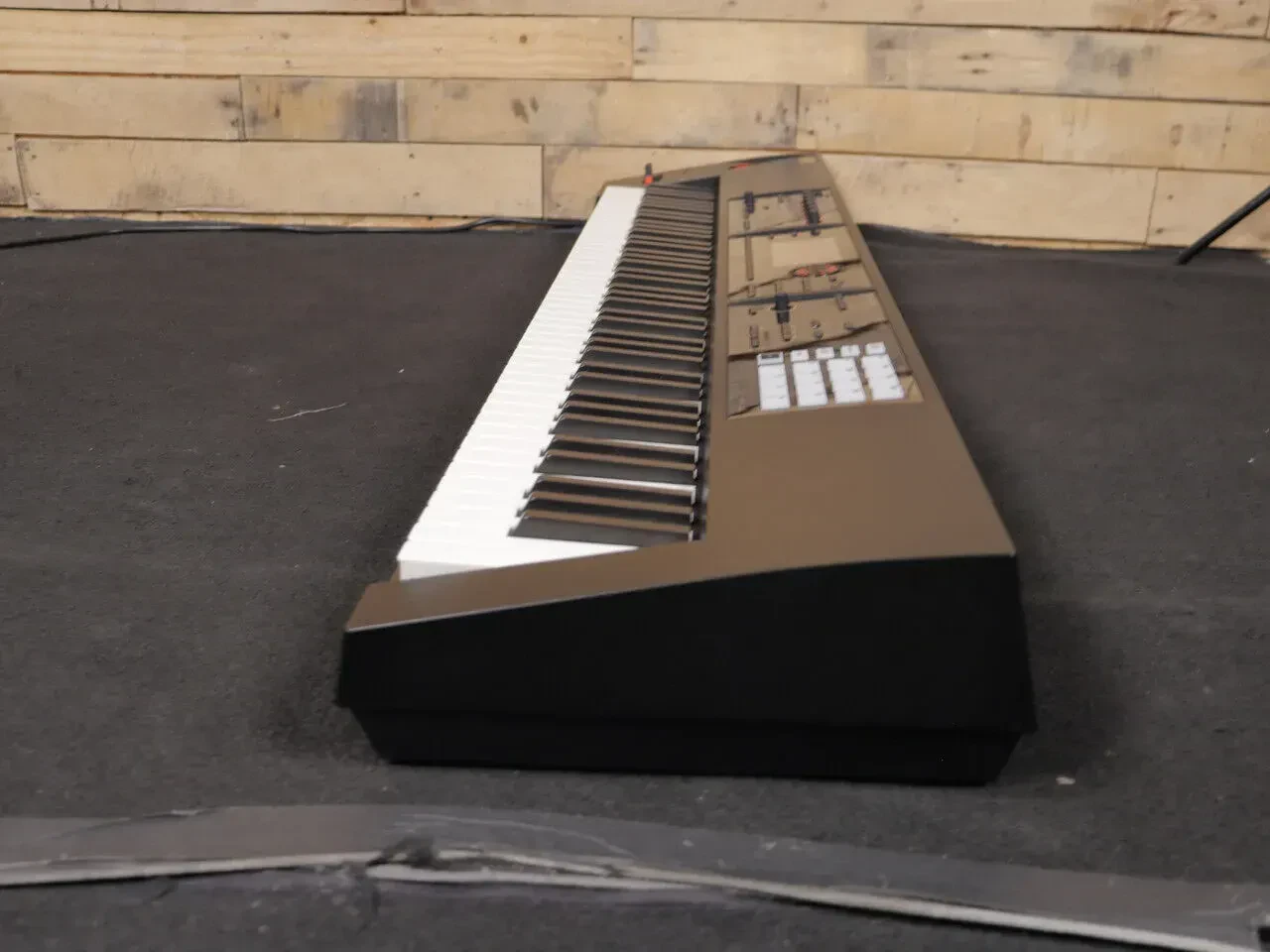 Изображение №4