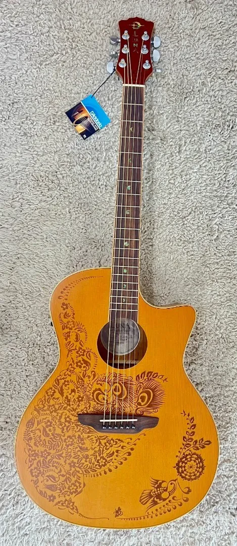 Luna Guitars Luna HEN O2 CDR Henna Oasis Cedar Acoustic Guitar With Satin Finish