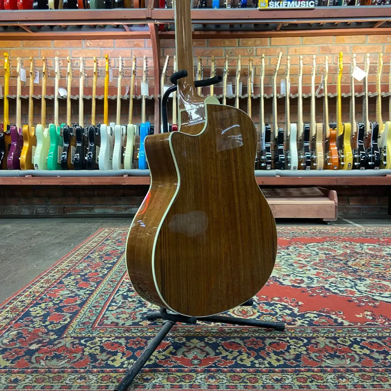 Изображение №11