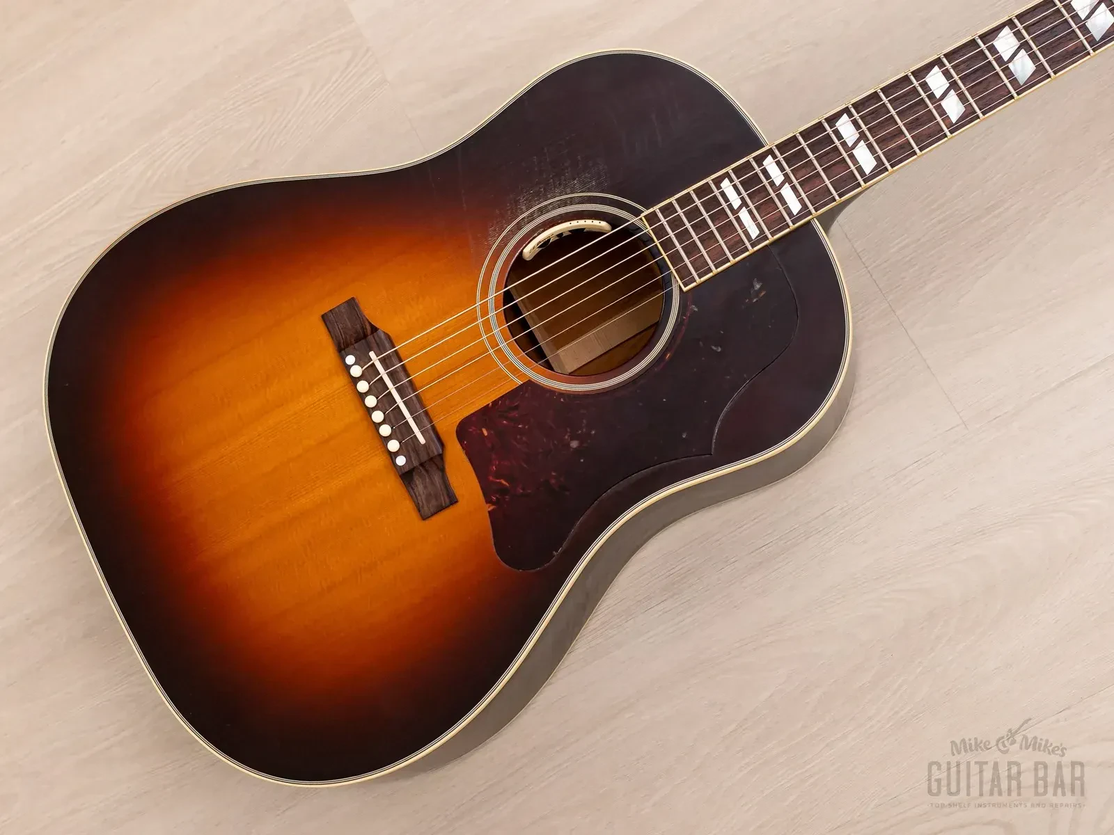 2013 Gibson Custom Shop Southern Jumbo Dreadnought Acoustic Electric w/ Case