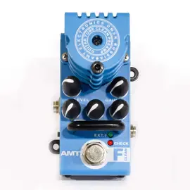 Напольный предусилитель для электрогитары AMT Electronics F-Clean Bricks
