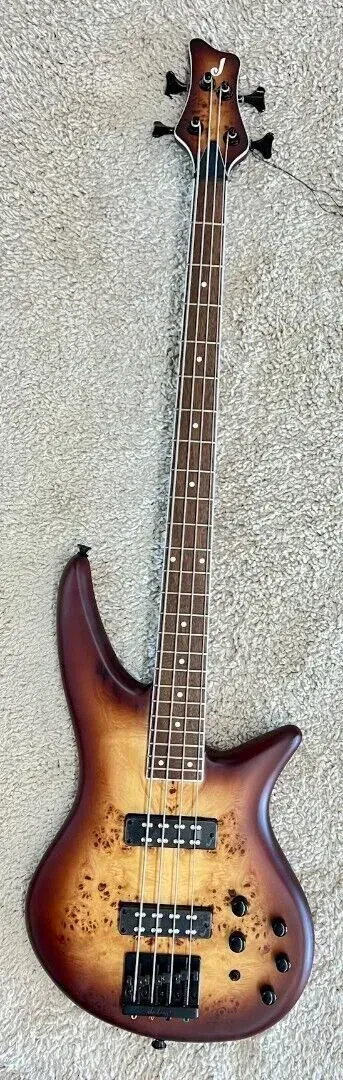 Б/У Бас-гитара Jackson X Series Spectra SBXP IV 4-струнная, Desert Sand