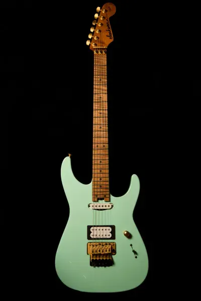 Электрогитара Jackson Custom Shop Dinky Special Green