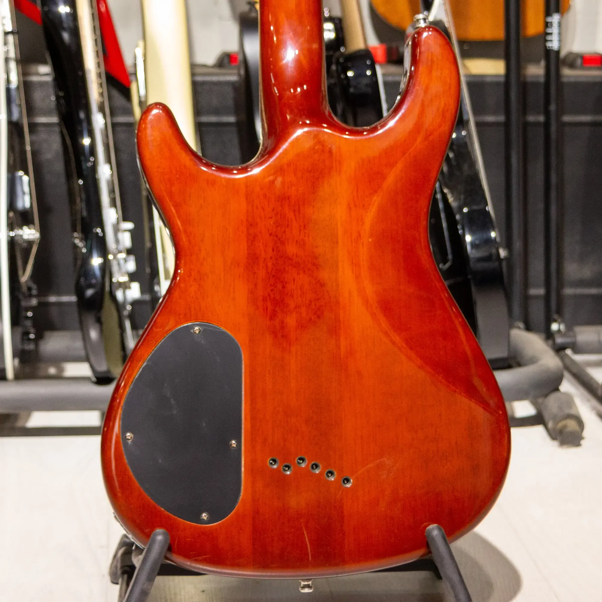 Изображение №5