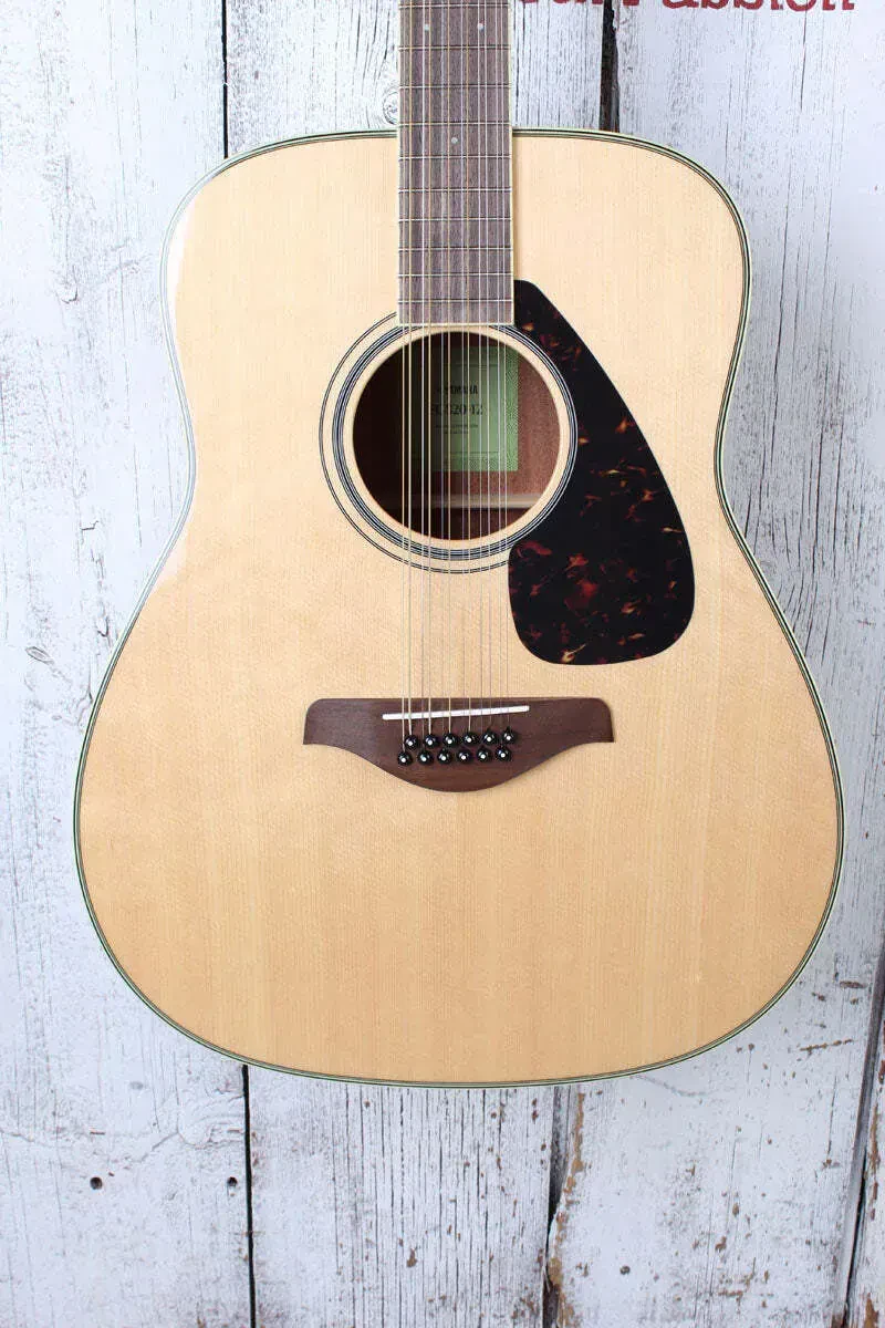 Б/У акустическая гитара Yamaha FG820-12 12-струнная, дредноут, цельный верх из ели, Natural
