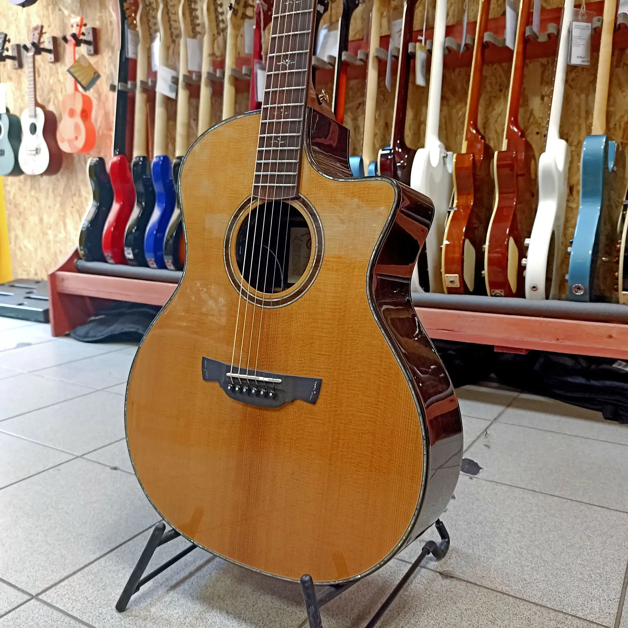 Изображение №6