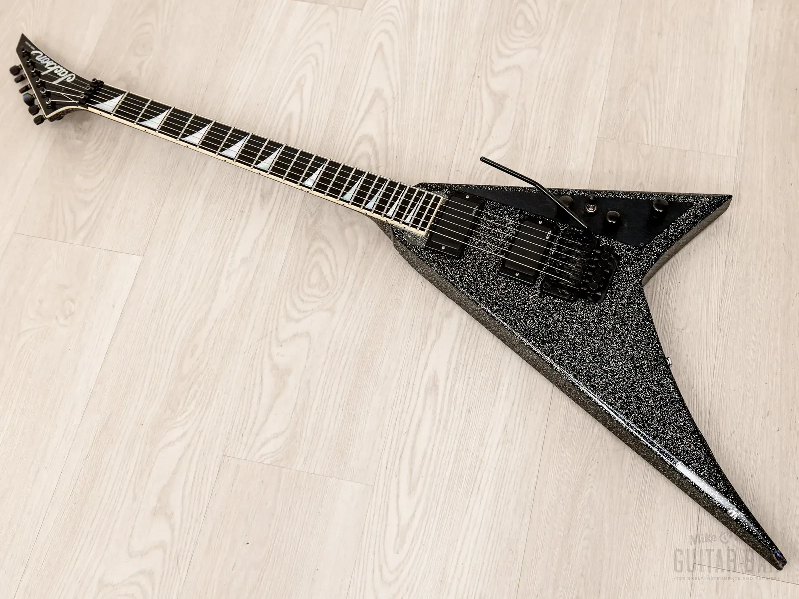 Изображение №11