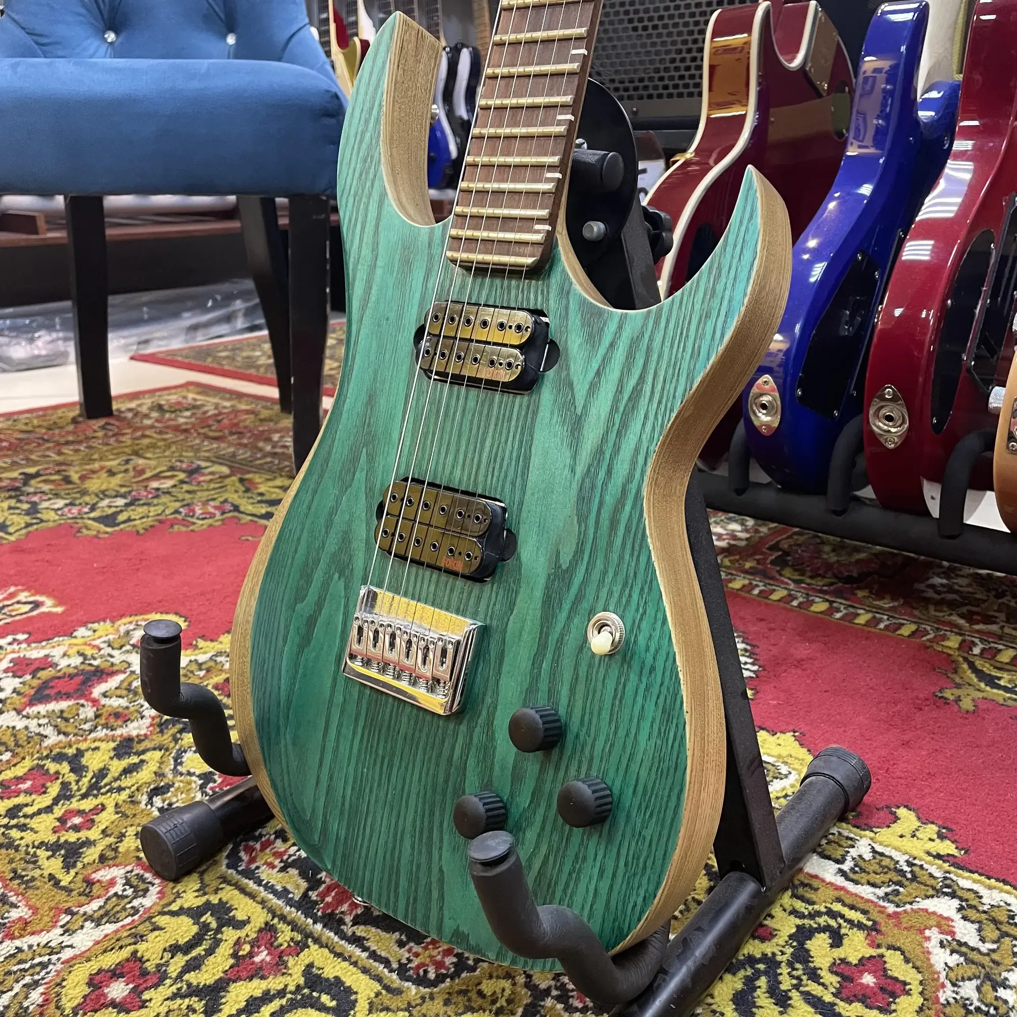 Изображение №4