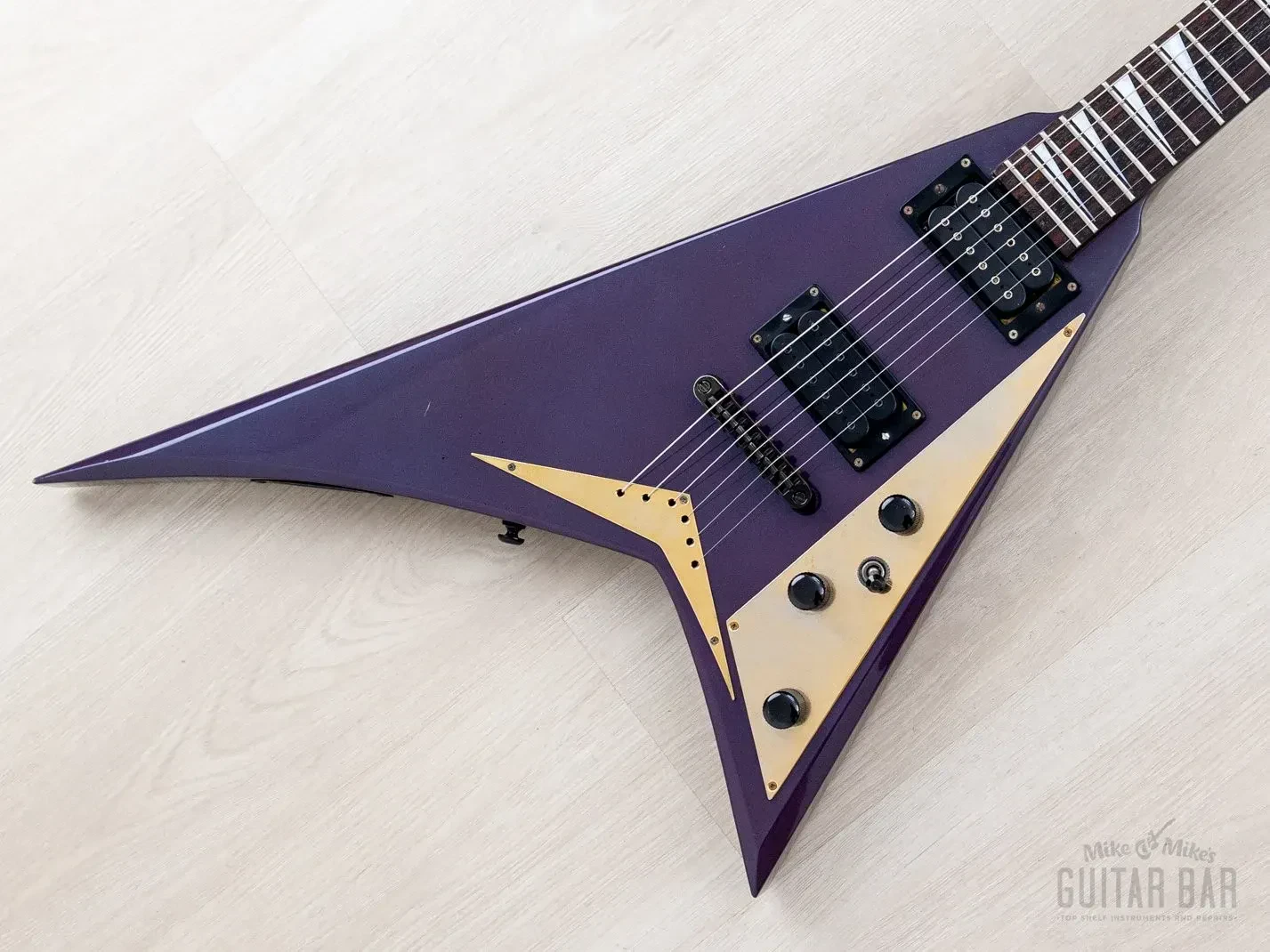 Б/У Электрогитара Grover Jackson Randy Rhoads Standard V 1993 с DiMarzio DP100 Super Distortion