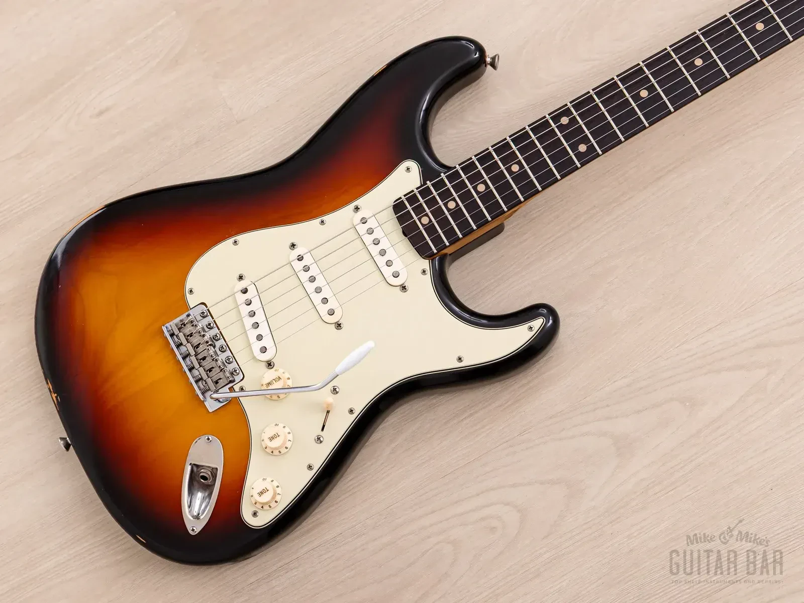 1993 Fender “ExTrad” Custom Edition '62 Stratocaster ST62-120 w/ & Case, Japan