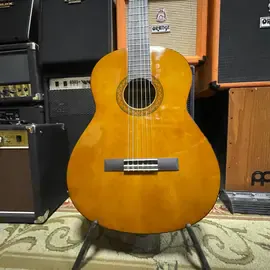 Классическая гитара Yamaha C40 Natural Indonesia 2023