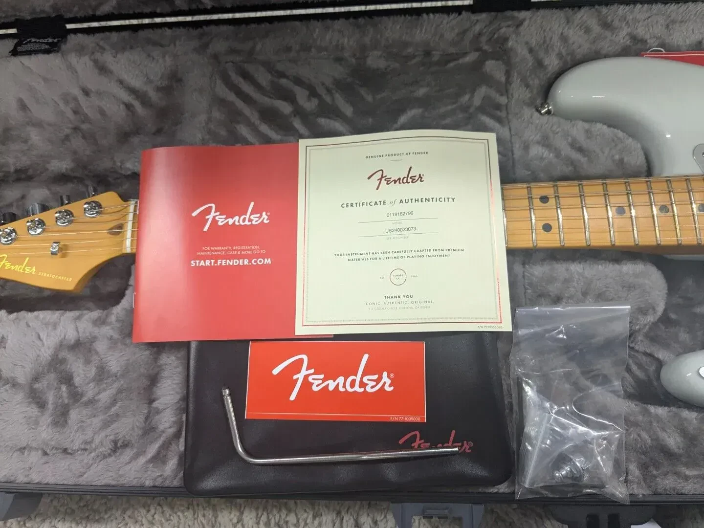 Изображение №6