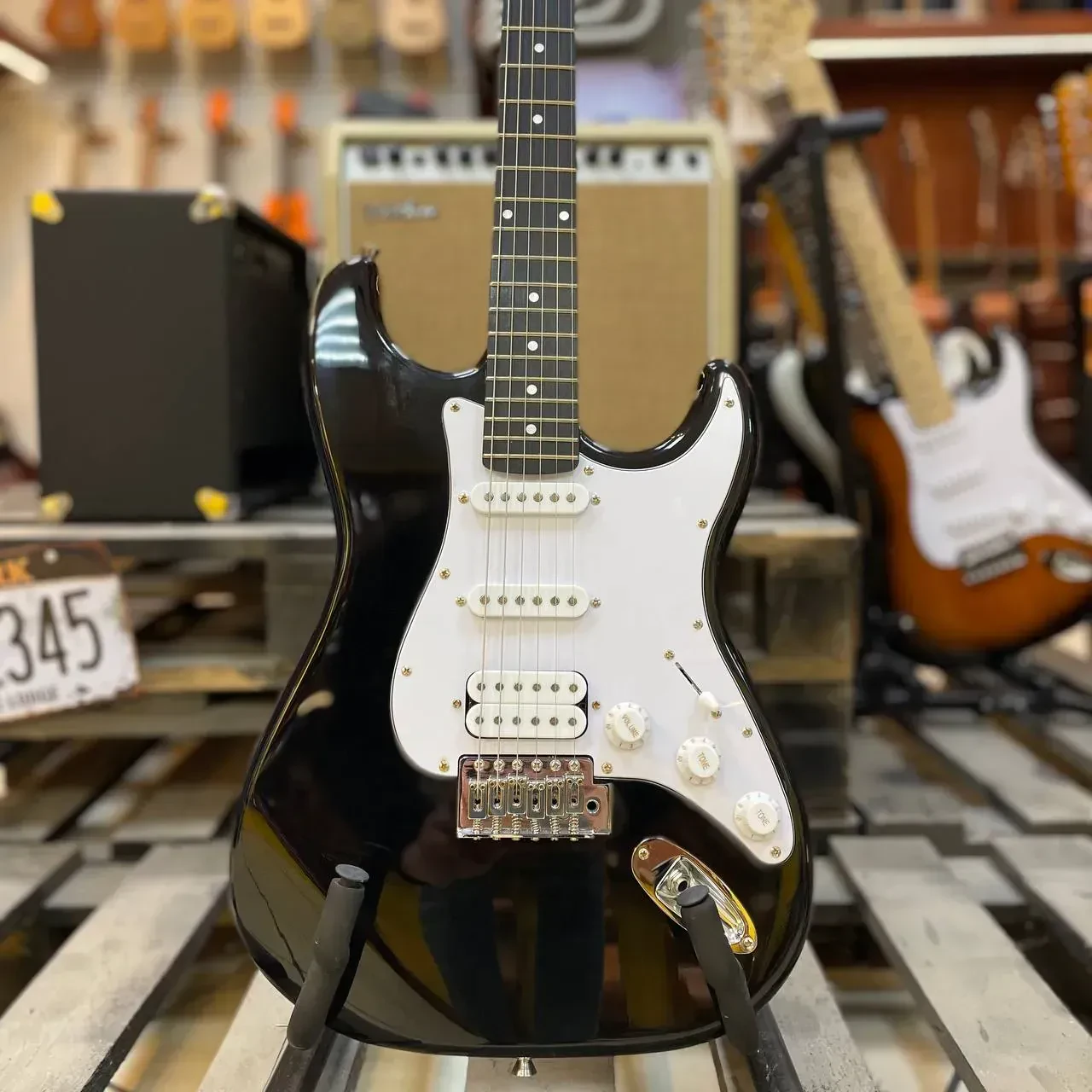 Изображение №10