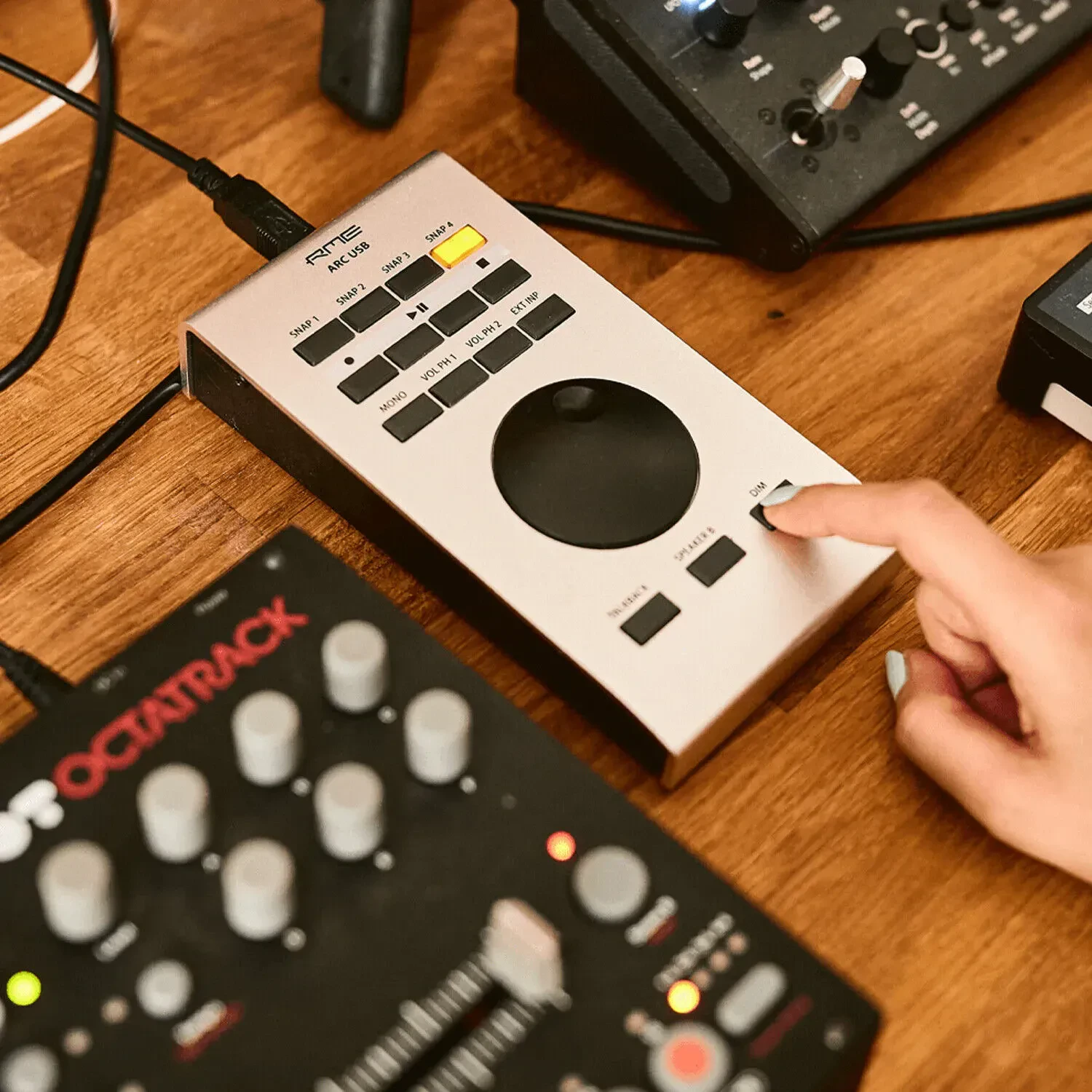 Изображение №9