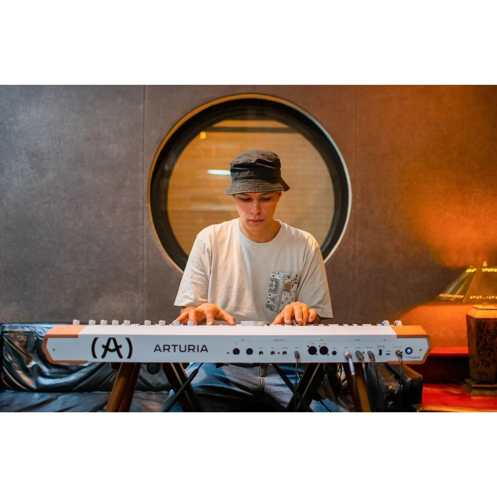 Изображение №7