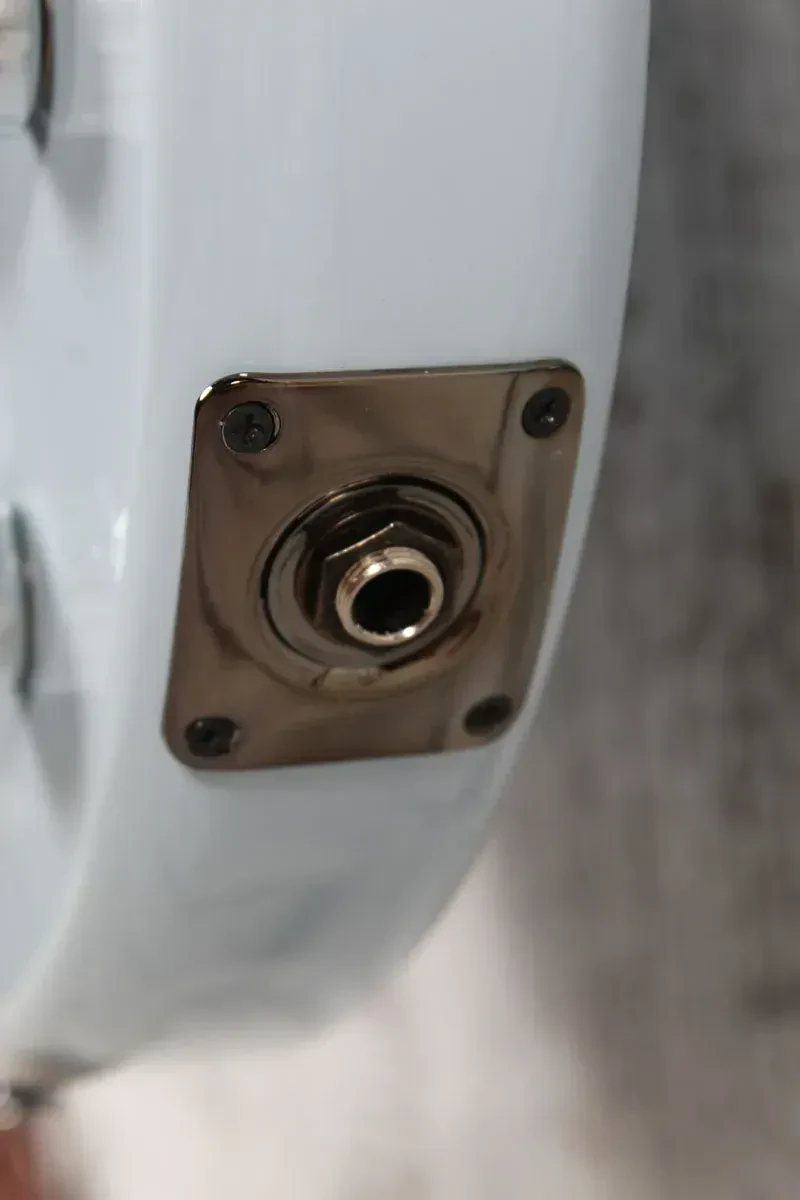 Изображение №5