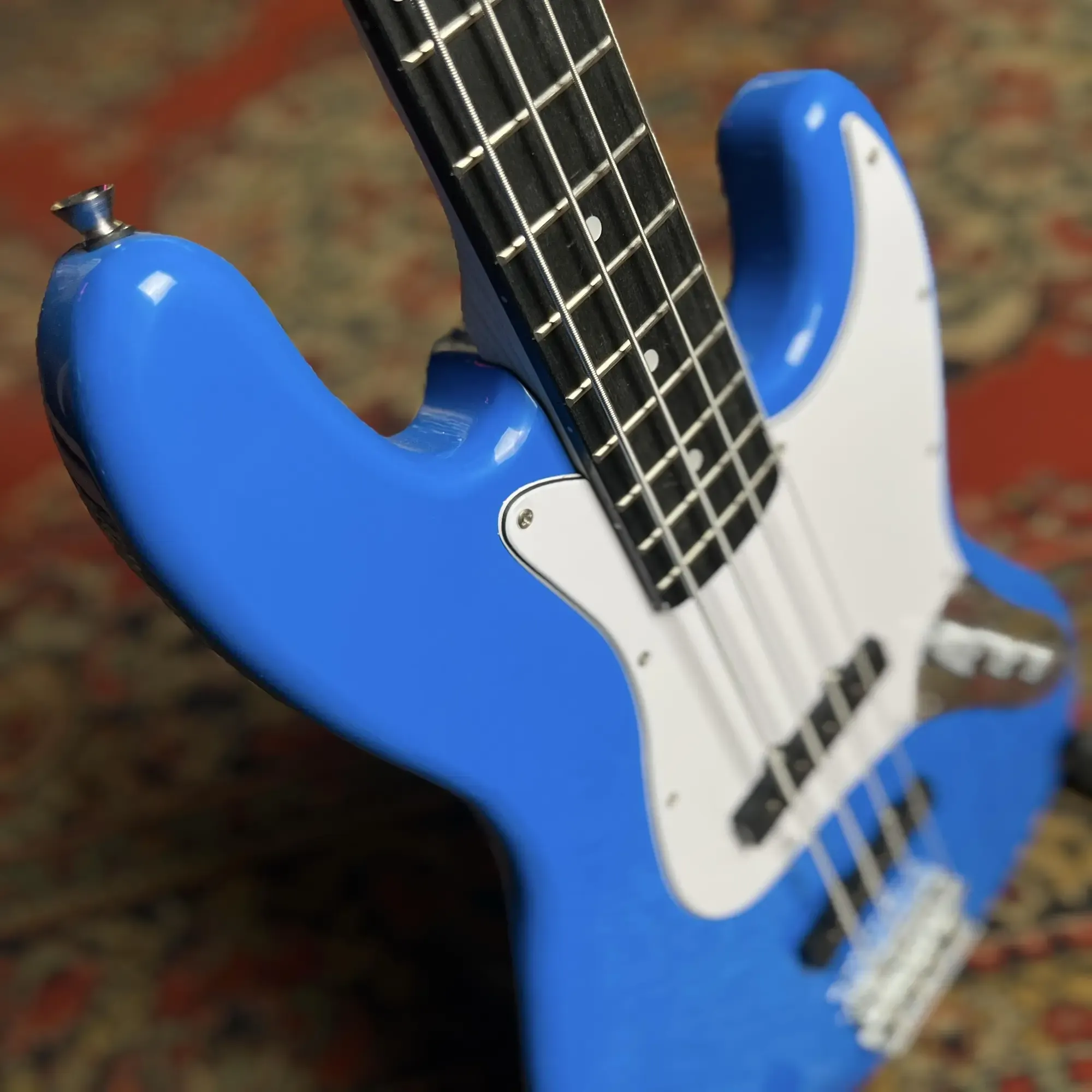 Изображение №6