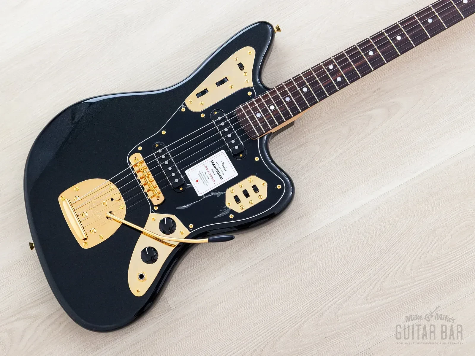 2025 Fender Limted Edition Traditional II 60s Jaguar w/ Gold Hardware, Japan MIJ