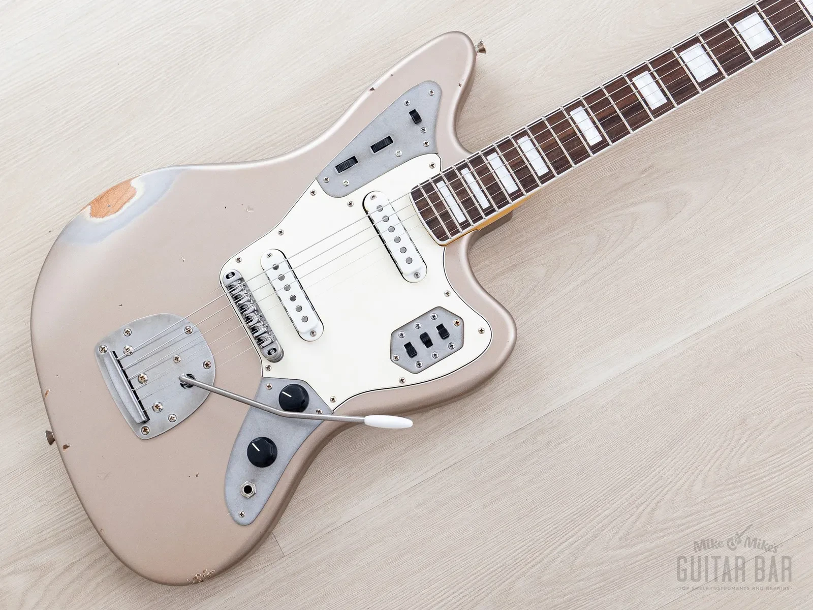 Б/У Электрогитара Nash JG-63/BB Offset Medium Aged с звукоснимателями Lollar, с кейсом