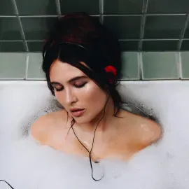 Mimi Webb - Confessions NEW LP Album