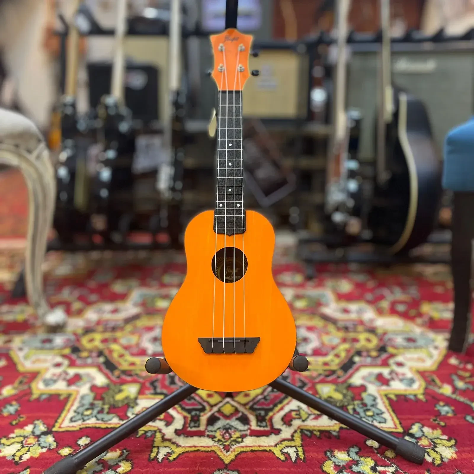 Изображение №6