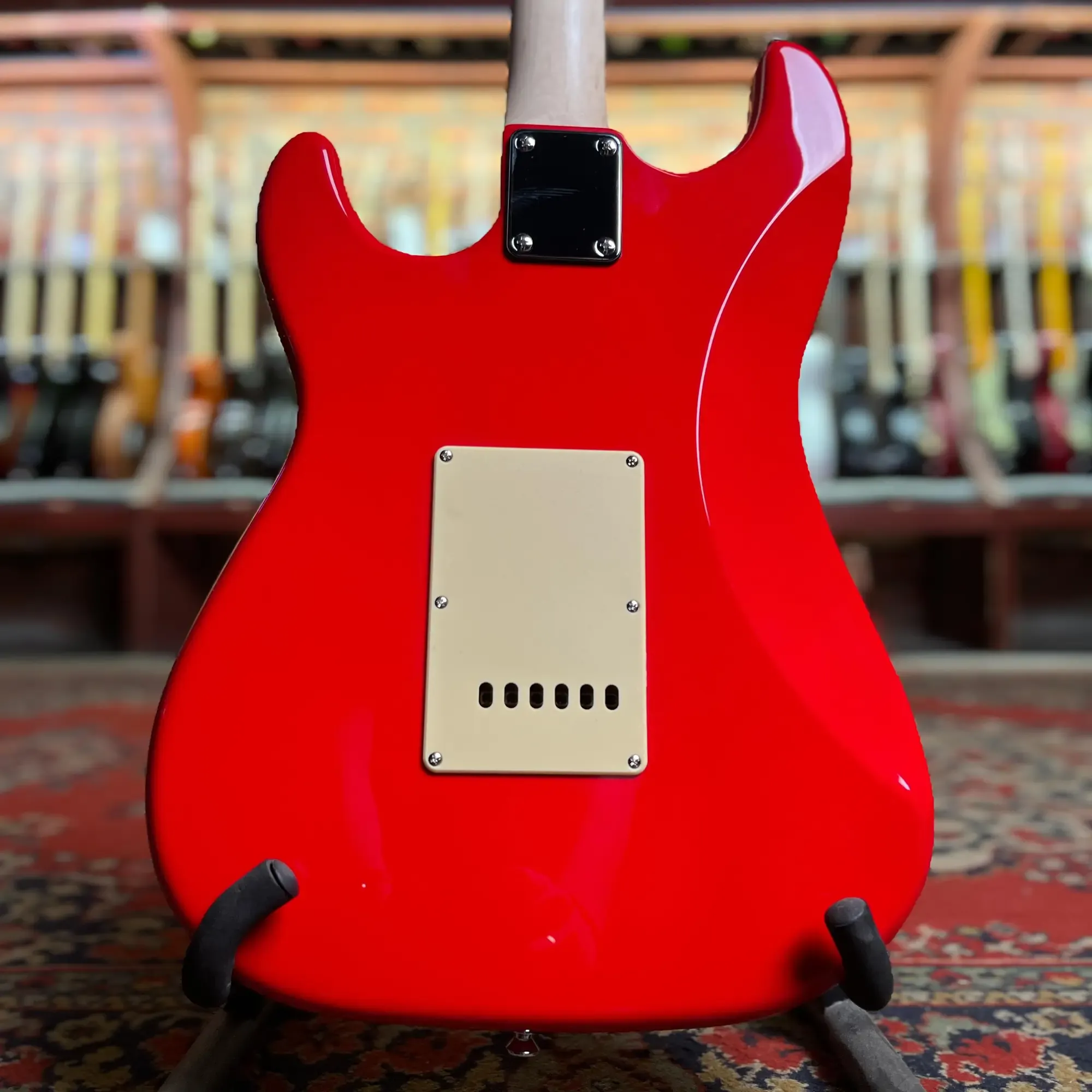 Изображение №5