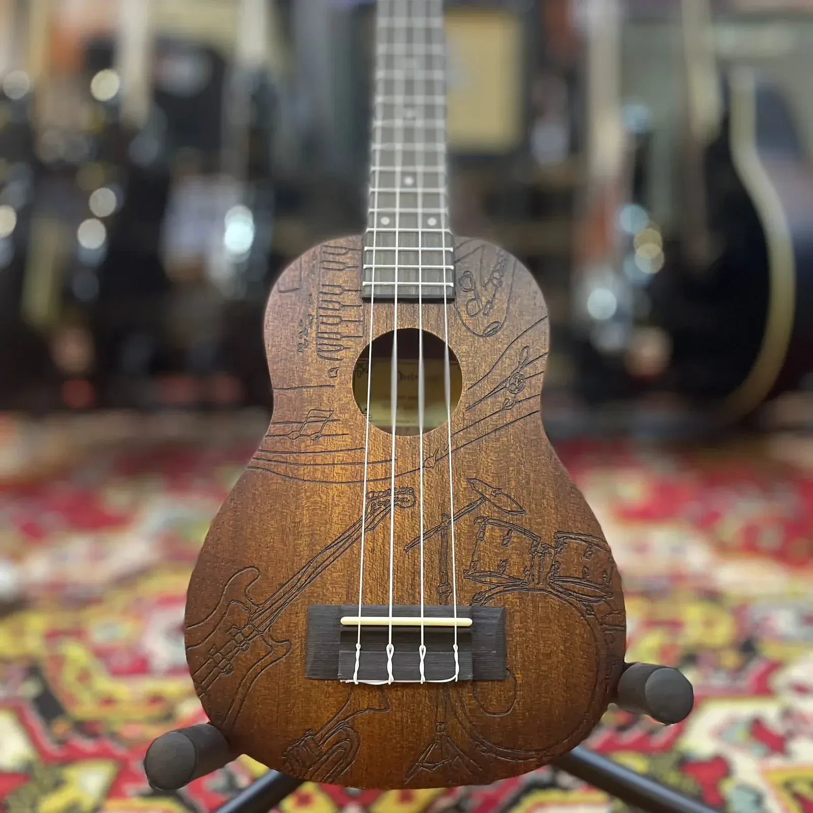 Изображение №6