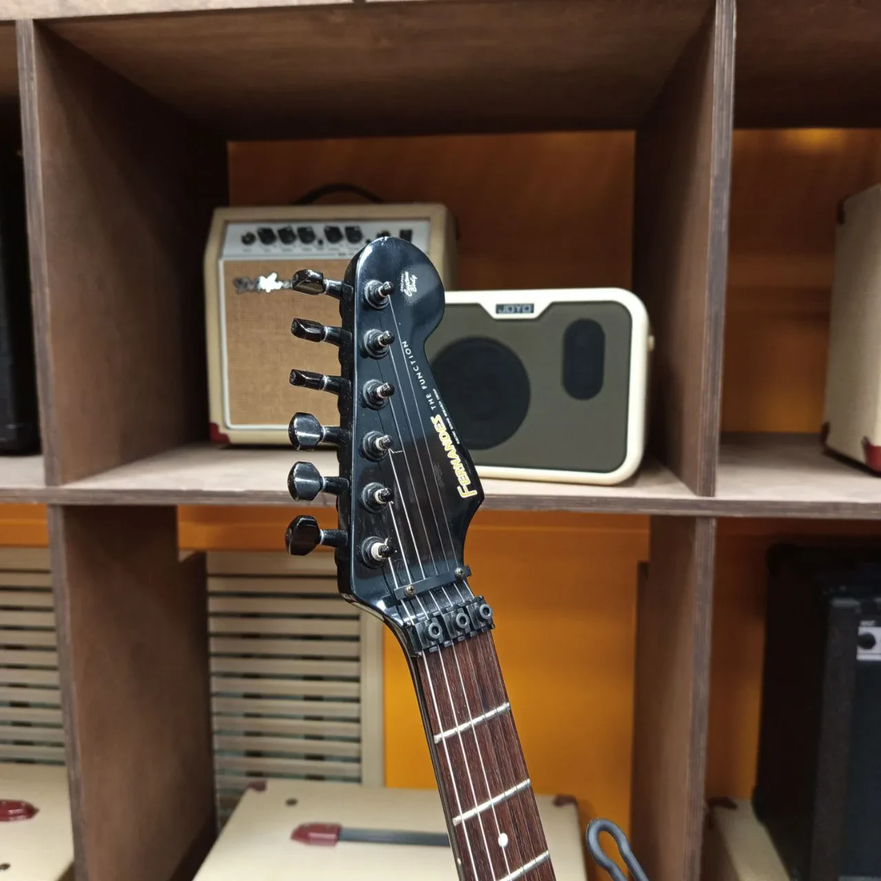 Изображение №10