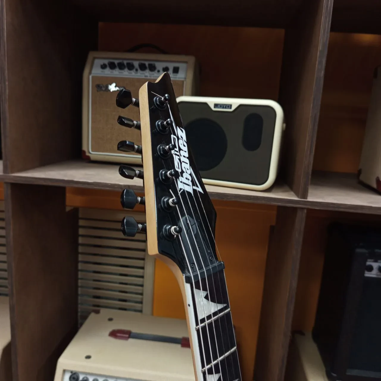 Изображение №9