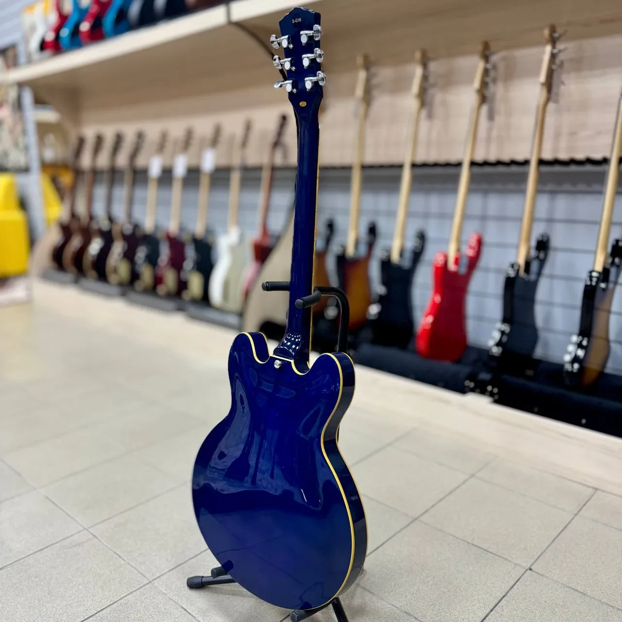 Изображение №8