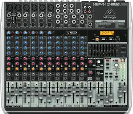 Аналоговый микшер Behringer Xenyx QX1832USB