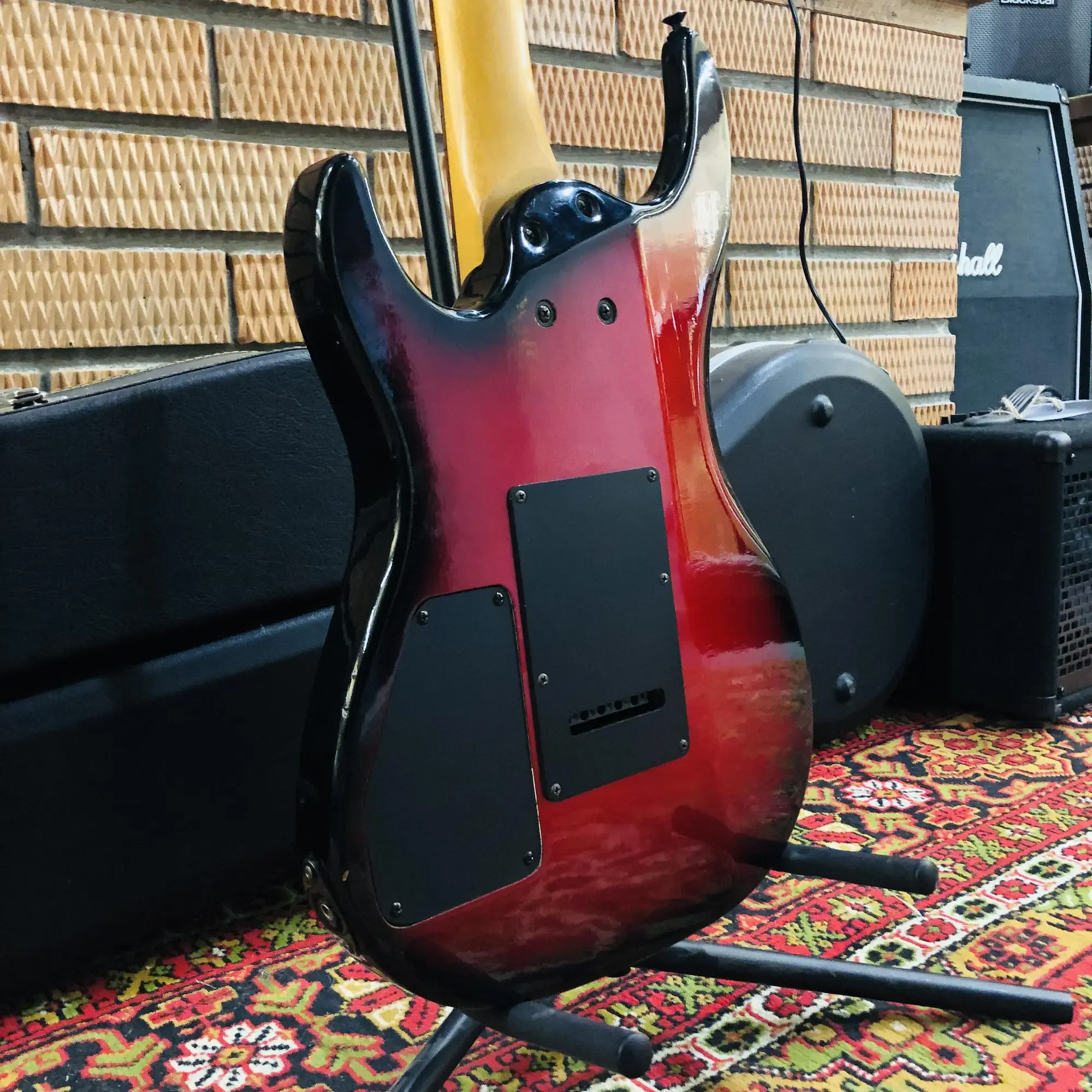 Изображение №11