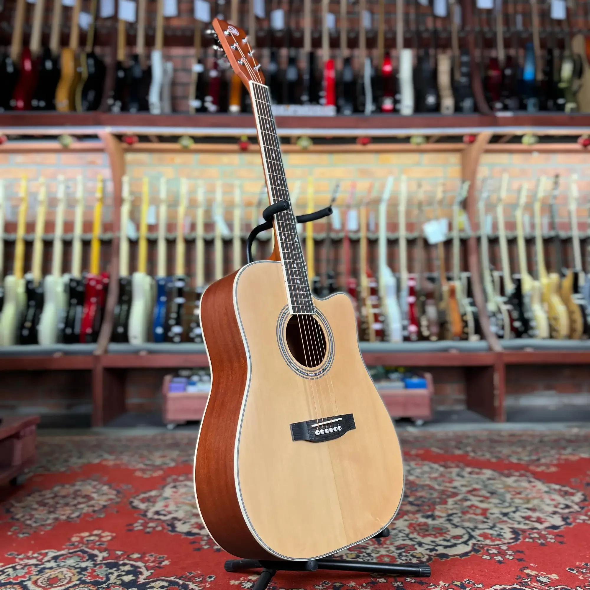 Изображение №5