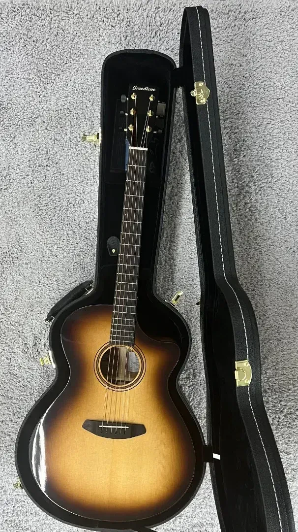 Б/У Электроакустическая гитара Breedlove Artista Pro Series Concerto CE Burnt Amber