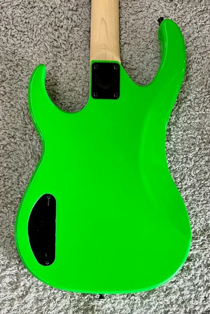 Изображение №6