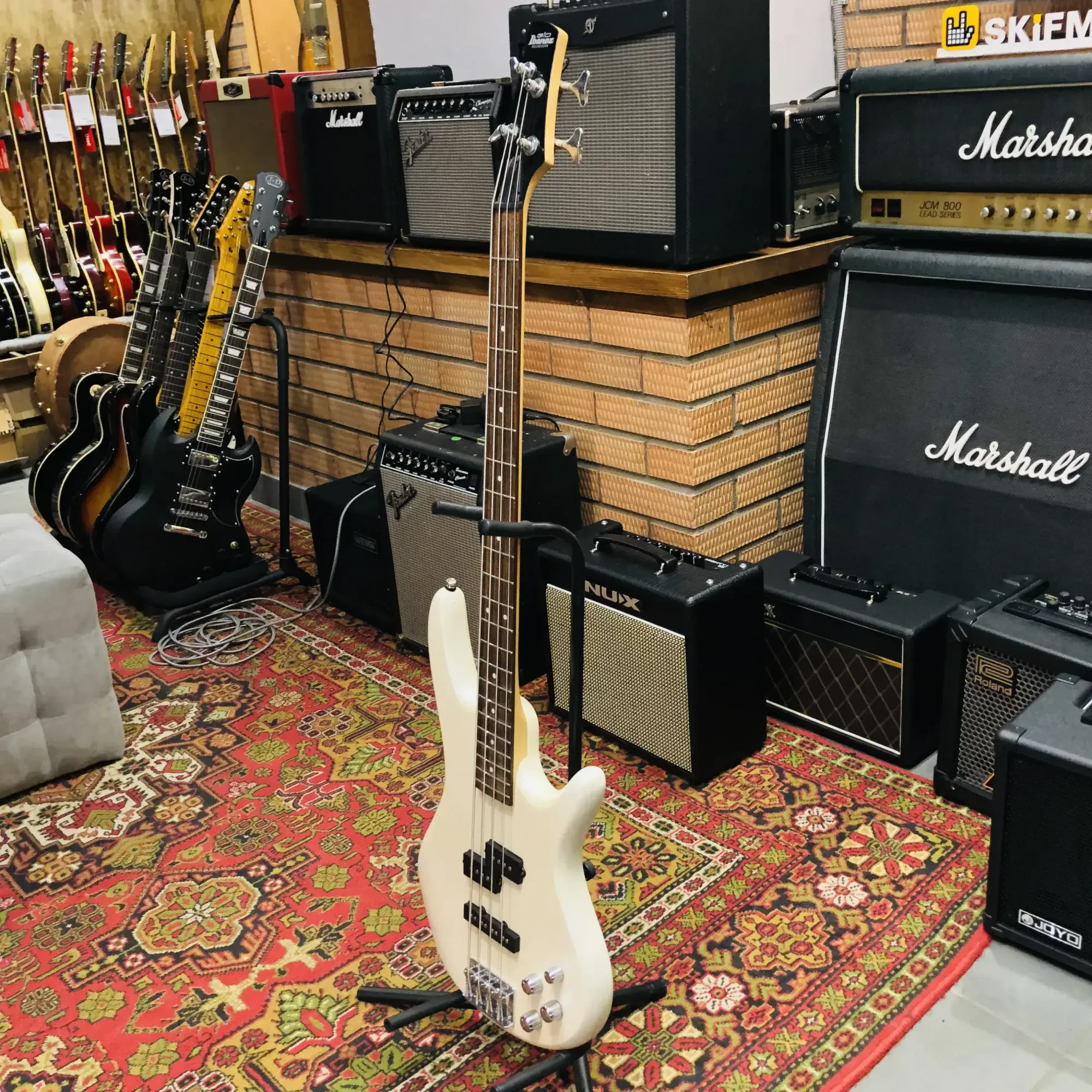 Изображение №6